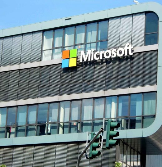 Microsoft Investasi pada Chat GPT, Penting untuk Industri AI?