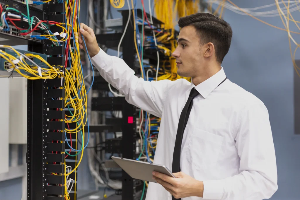 Strategi Manajemen Data Center yang Efektif