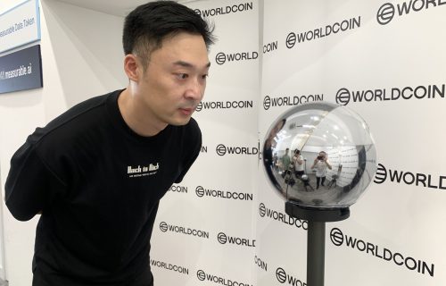 Worldcoin Dibekukan Komdigi: Apa Alasannya? Aman atau Tidak?